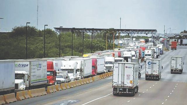 I-10 E Update: All Lanes Operational Near Texas Border, Traffic Conditions Still Challenging