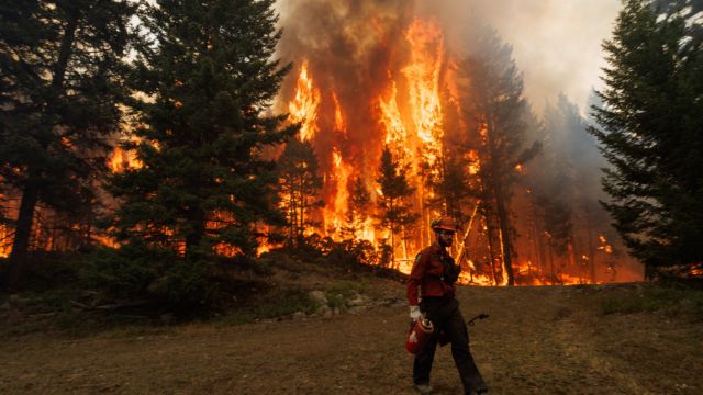 Now! Growing Southern California Wildfire Raises Alarm for 4,100 Structures