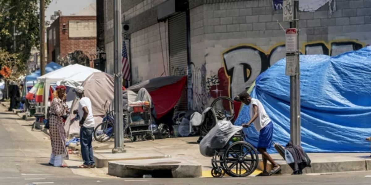 California Governor Announces Possible Fund Reductions for Areas Not Addressing Homelessness