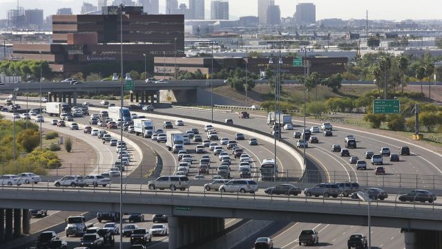 Dangerous Bell! Broadway Curve Work Forces Partial Closure of I-10