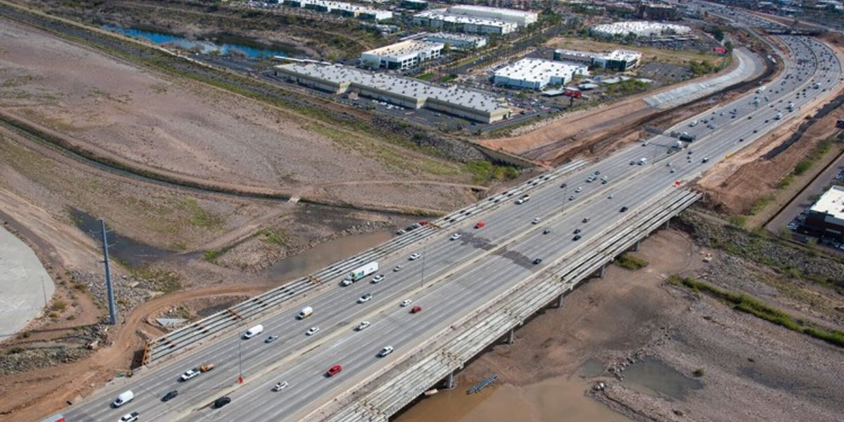 Dangerous Bell! Broadway Curve Work Forces Partial Closure of I-10