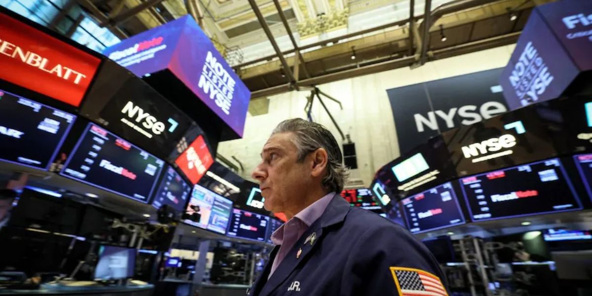 Big Attack Tune! Wall Street Shaken: Stock Market Drops on Fears of Weak Jobs Report