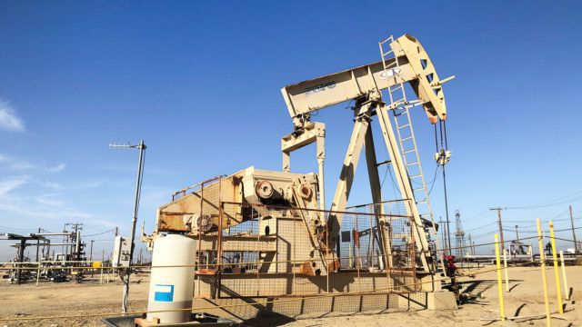 California's New Law Targets Rapid Cleanup of Unused Oil Wells