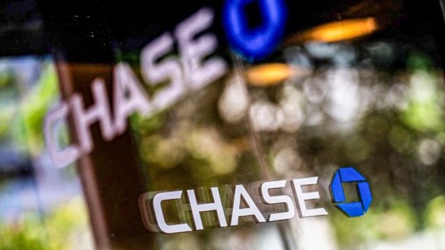 Fraud Alert Scammers Now Accessing Free Money from Chase ATMs