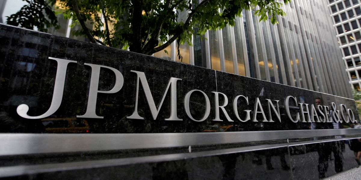 Multiple Reports! JPMorgan Records 8-Figure Loss After Shedding Real Estate Holdings