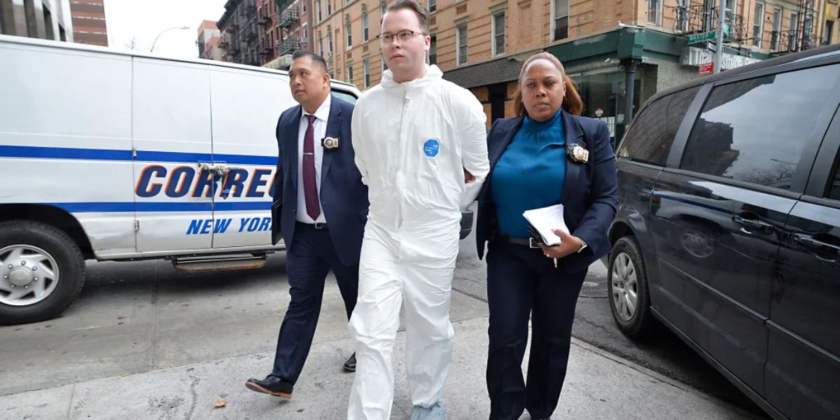 Prosecutors: NYC Murderer Who Transitioned in Prison Linked to Brutal Chainsaw Decapitation