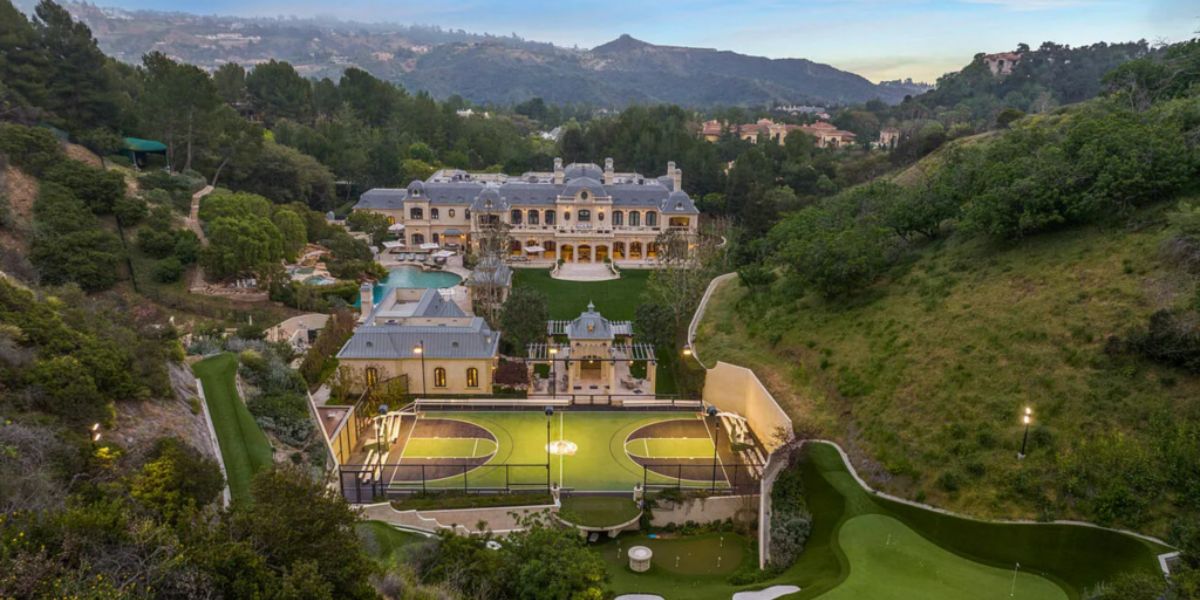 Luxury!! California's Wealthiest Town Features Gated Communities You've Probably Never Known