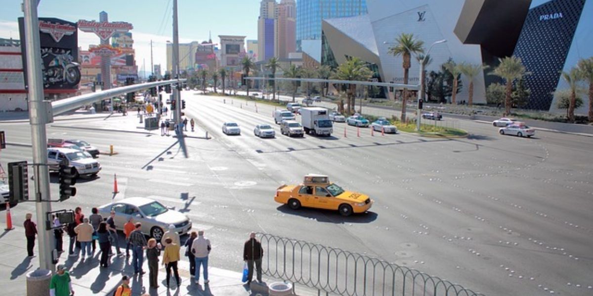 Nevada Traffic Rules: 5 Important Laws Every Driver Should Learn