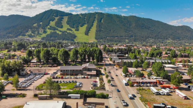 The Great Wyoming State Exodus 5 Towns Residents Are Quickly Leaving Behind