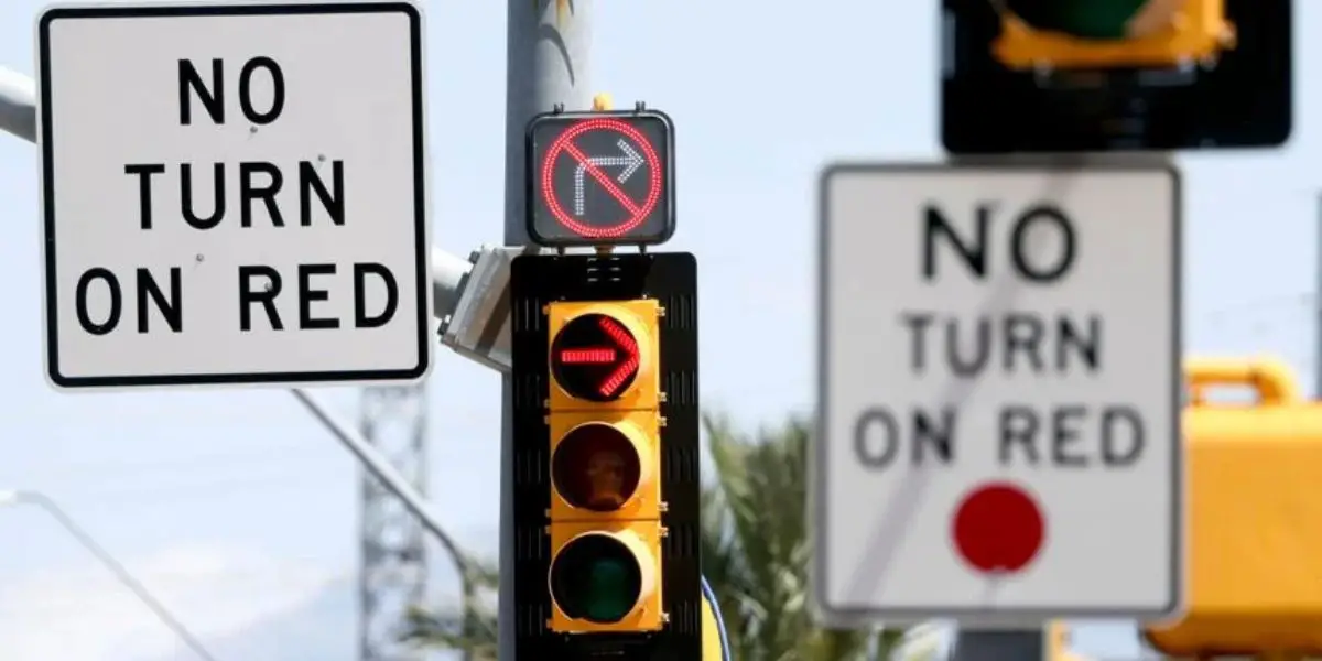 Arizona's 2024 Right Turn on Red Rule Explained Changes You Should Be Aware Of