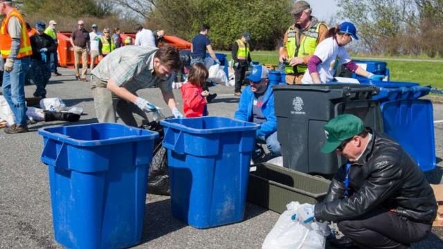 Complex Rules! Is dumpster diving allowed in Florida Breaking Down the Legalities