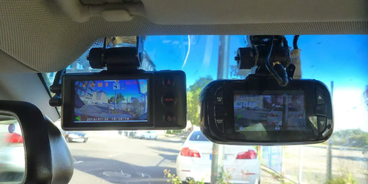 Is It Illegal Or Not Dash Cam Laws in Chicago What You Need to Know