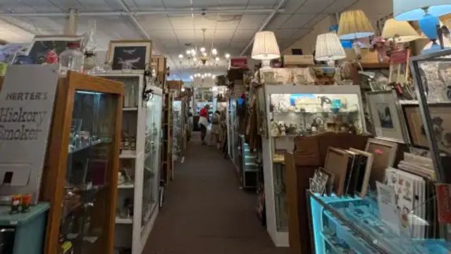 Minnesota’s Best-Kept Secret Antique Store Overflowing with Handmade Wonders