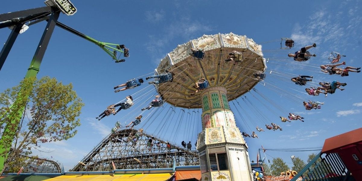 Overwhelming! 10 Massive County Fairs in the U.S. That Are Worth the Trip