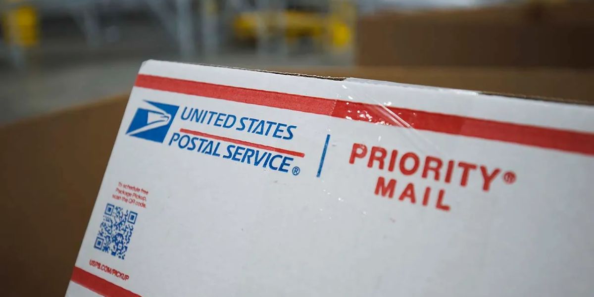 Postal Worker Allegedly Stole and Sold 450 Checks Worth $6 Million, Authorities Reveal