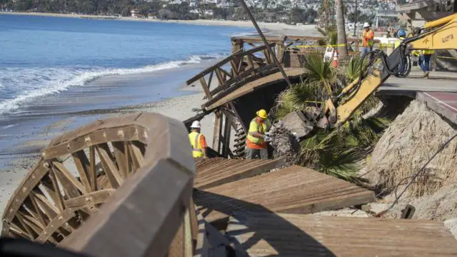 California’s Seawall Dilemma Court Decision Shifts Balance Between Homes and Beaches Amid Ocean Rise