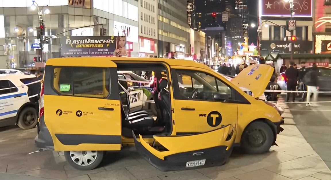 Bystanders Become Heroes: Taxi Accident in Manhattan Sparks Daring Rescue