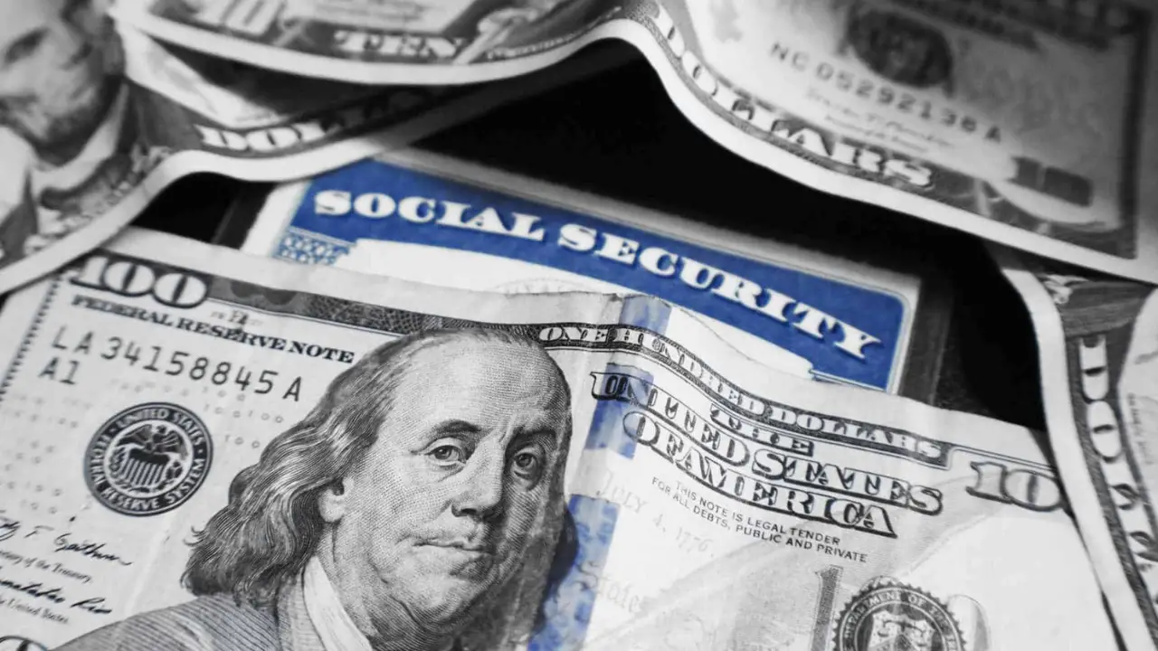 Social Security’s 3.2% COLA Increase for 2024: What Beneficiaries Can Expect in January!