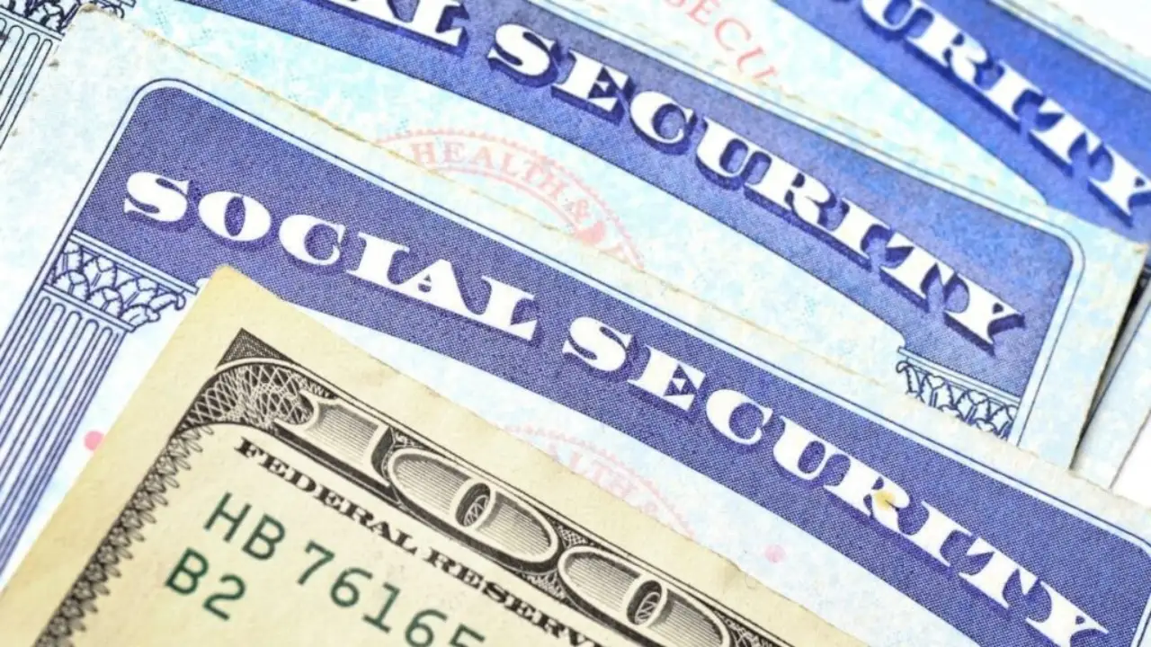 Millions of Retired Public Workers to Get Higher Social Security Payments After New Law is Signed!