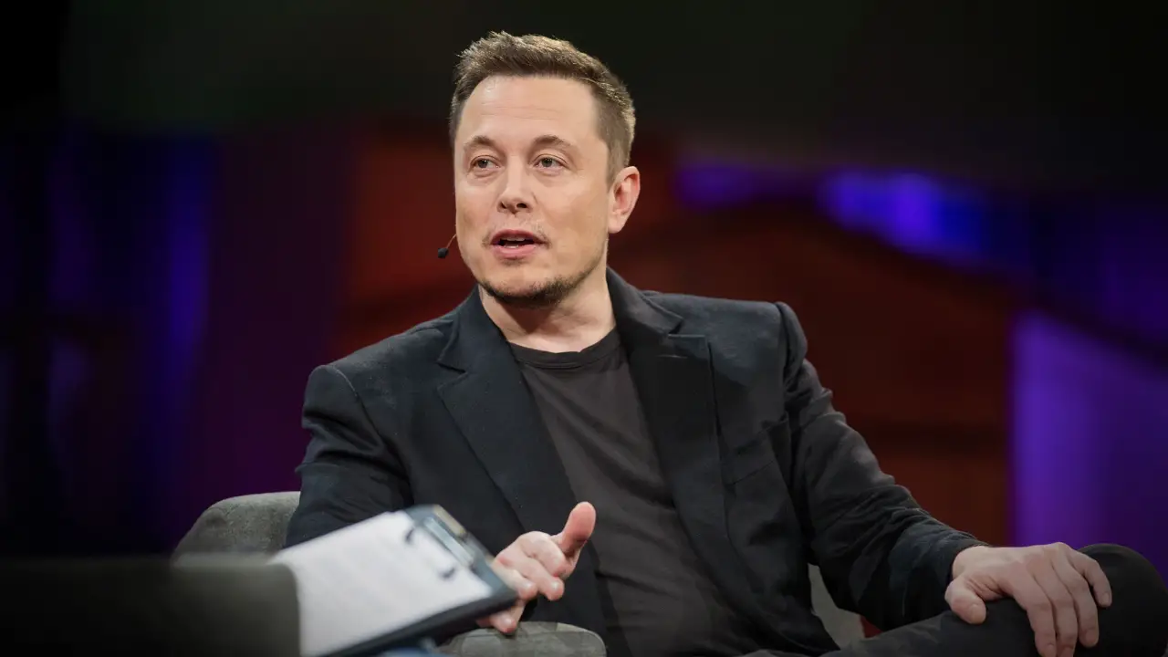 Elon Musk Warns Joe Rogan About US Debt Crisis: Interest Payments Could Lead to Social Security Bankruptcy!