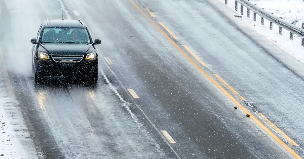 Weather Advisory: Critical Winter Driving Safety Tips for Connecticut Motorists