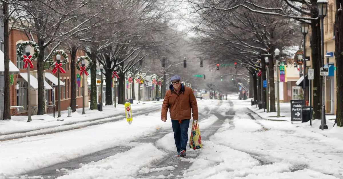 Massive Power Outage: Tens of Thousands Left in the Dark as Ice Storm Hits Northern Virginia!