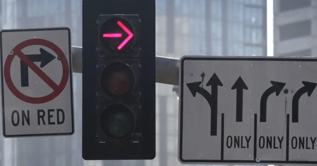 New Mexico's New Rule on Right Turns at Red Lights: Everything Drivers Need to Know