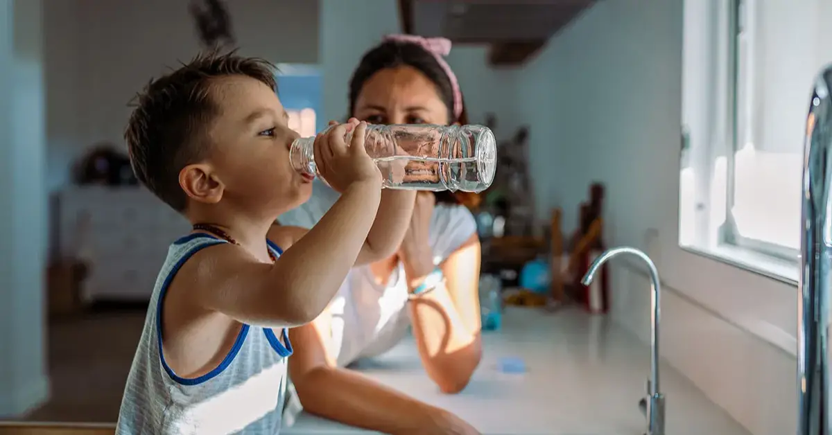 Utah Becomes First State to Ban Fluoride in Drinking Water Despite Health Concerns