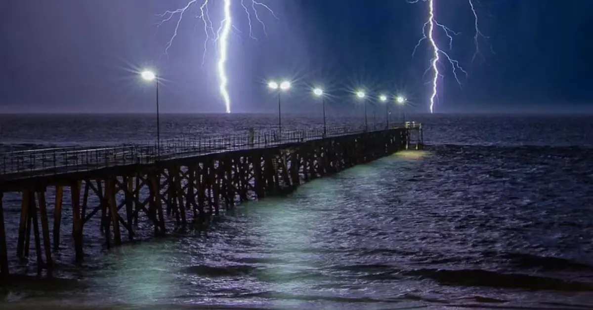 Missouri Weather Update: Fire Risks on Thursday, Rain and Storms Expected by Saturday Night!