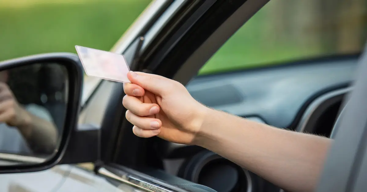 Driver’s License Renewals in Rhode Island: Latest Requirements and Rules for Drivers!