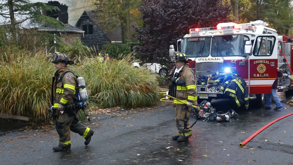 New Jersey Plane Crash Turns Fatal – Pilot Killed in Fireball Wreckage