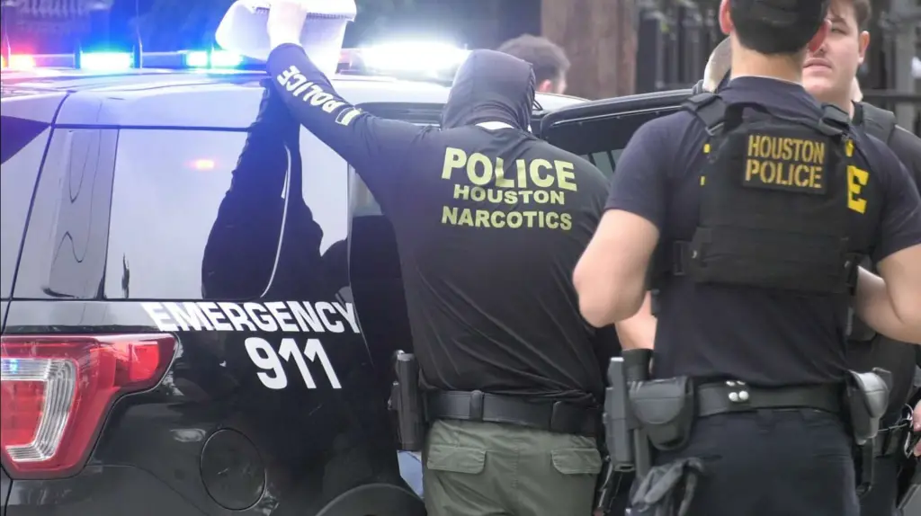 Uber Driver Faces Legal Action After Pulling Gun on Rider in Hollywood Incident