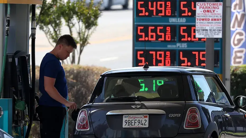 Breaking News: Gas Prices at 4-Year Low — How Much You’ll Save This Memorial Day Weekend?