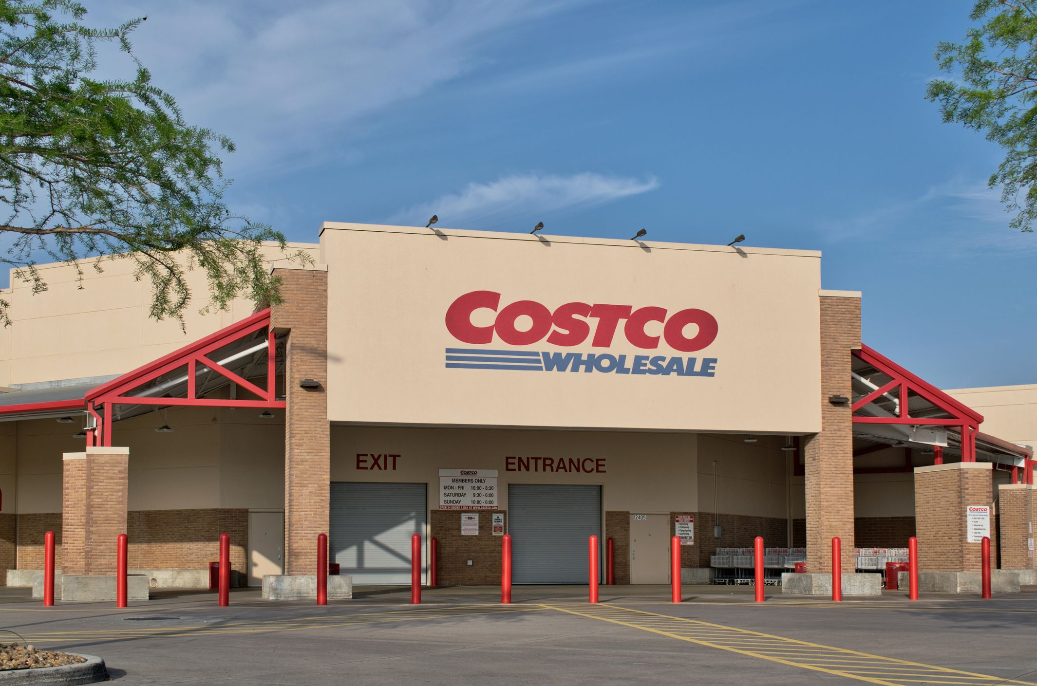 Costco Confirms All U.S. Locations Will Be Closed on Memorial Day 2025