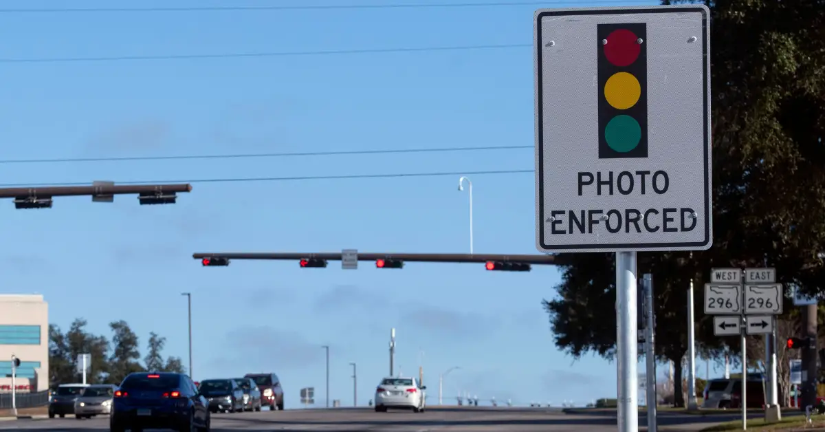 Pensacola Announces Red Light Cameras Will Be Operational Across City Starting 2025