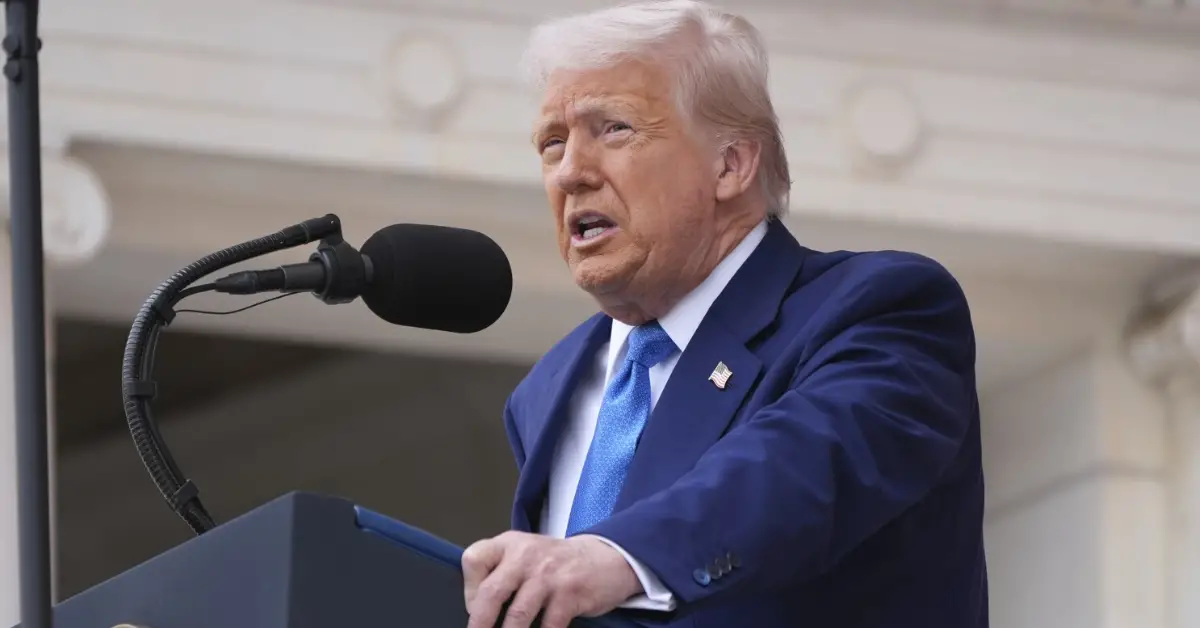 Trump Slams Newsom After Transgender Athlete Qualifies for California State Championship