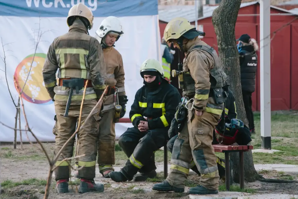 Shocking News: Russian Drones and Missiles Target Ukraine’s Kharkiv, Killing 3