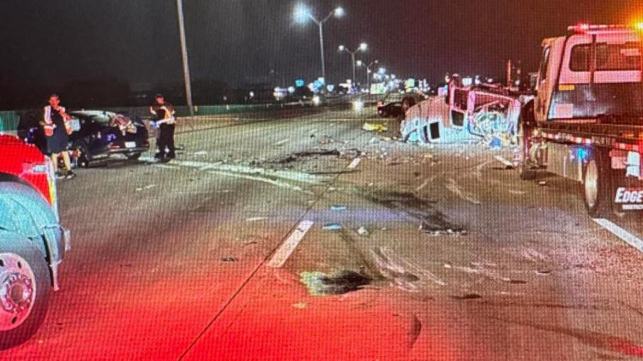 26-Year-Old Killed, 2 Others Seriously Injured in Major Crash on I-35E in DeSoto