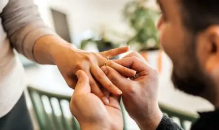 Bride Turns Her Dream Into Reality by Helping Her Younger Sister Get Engaged at Her Own Wedding