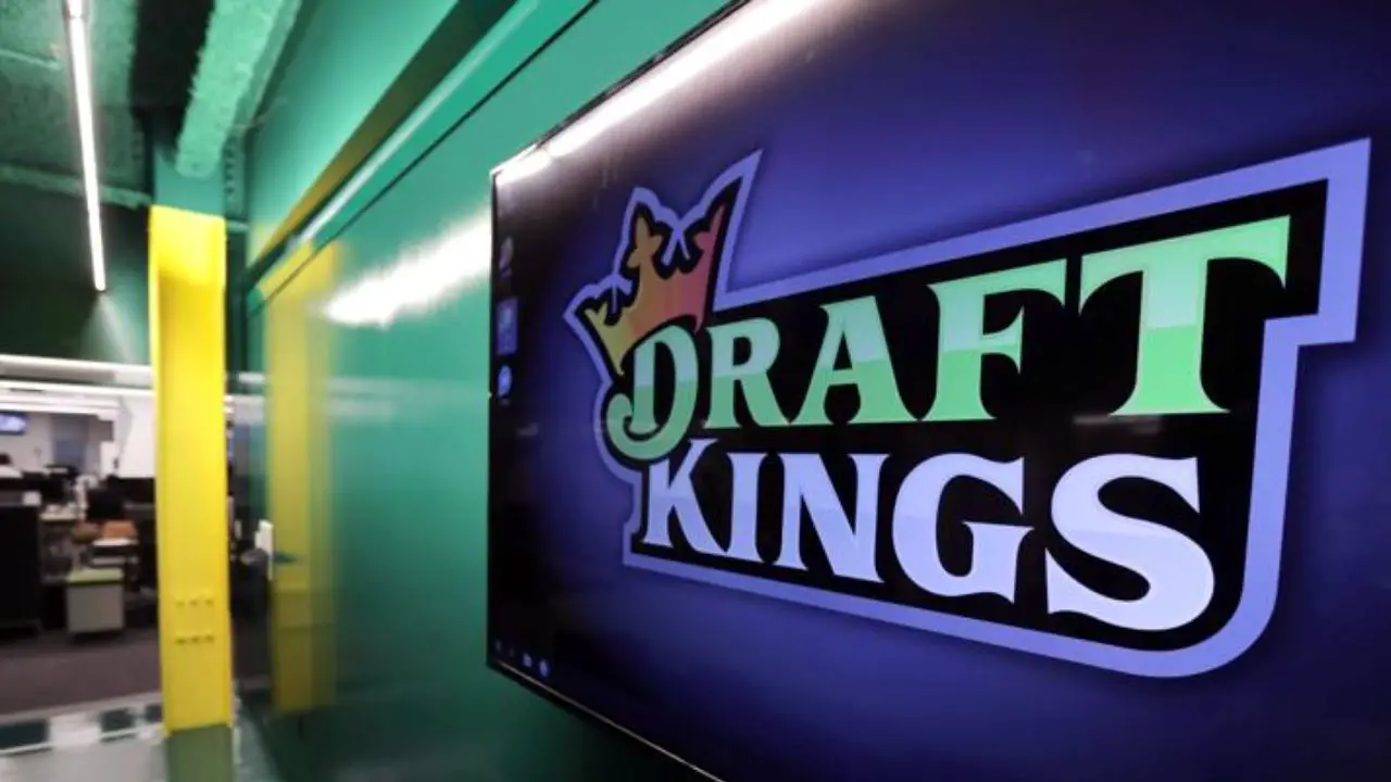 CT Officials Issue Alert After 15 Arrested in Widespread DraftKings Scam