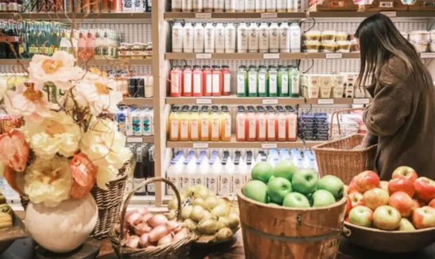 Controversial New NYC Grocer Draws Both Death Threats and Massive Opening Crowds
