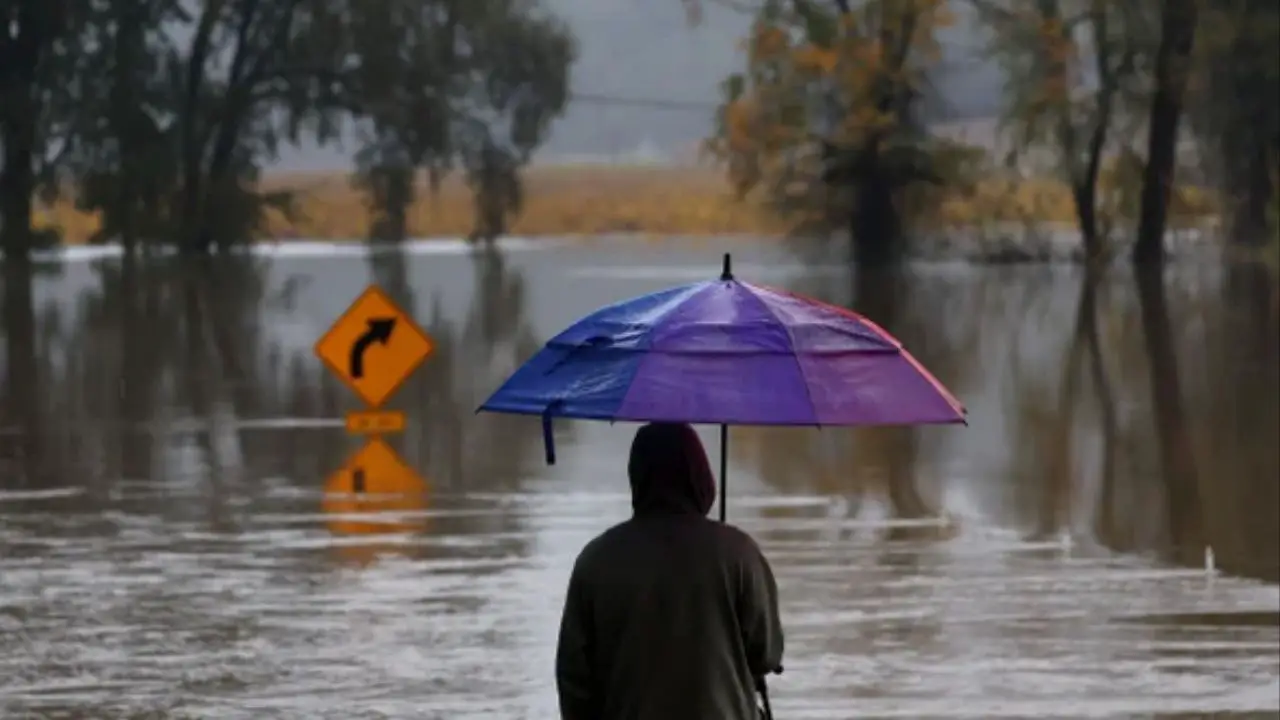 Los Angeles Weather: Days of Rain Ahead as Atmospheric River Moves In
