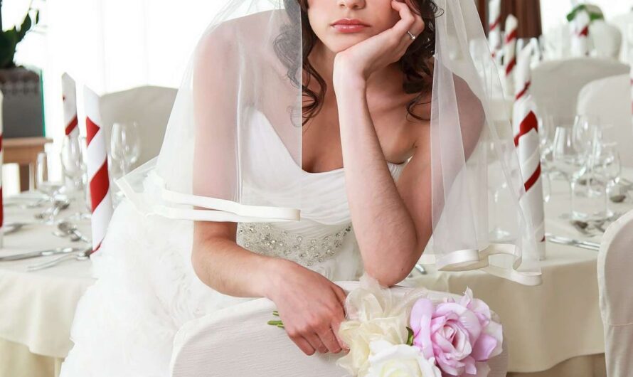 Bride’s Unannounced Wedding Change Leaves Stepfather and Mom Feeling Blindsided