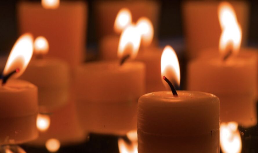 Vandalia’s Historic Statehouse Offering Special Christmas Candlelight Tours Dec. 13