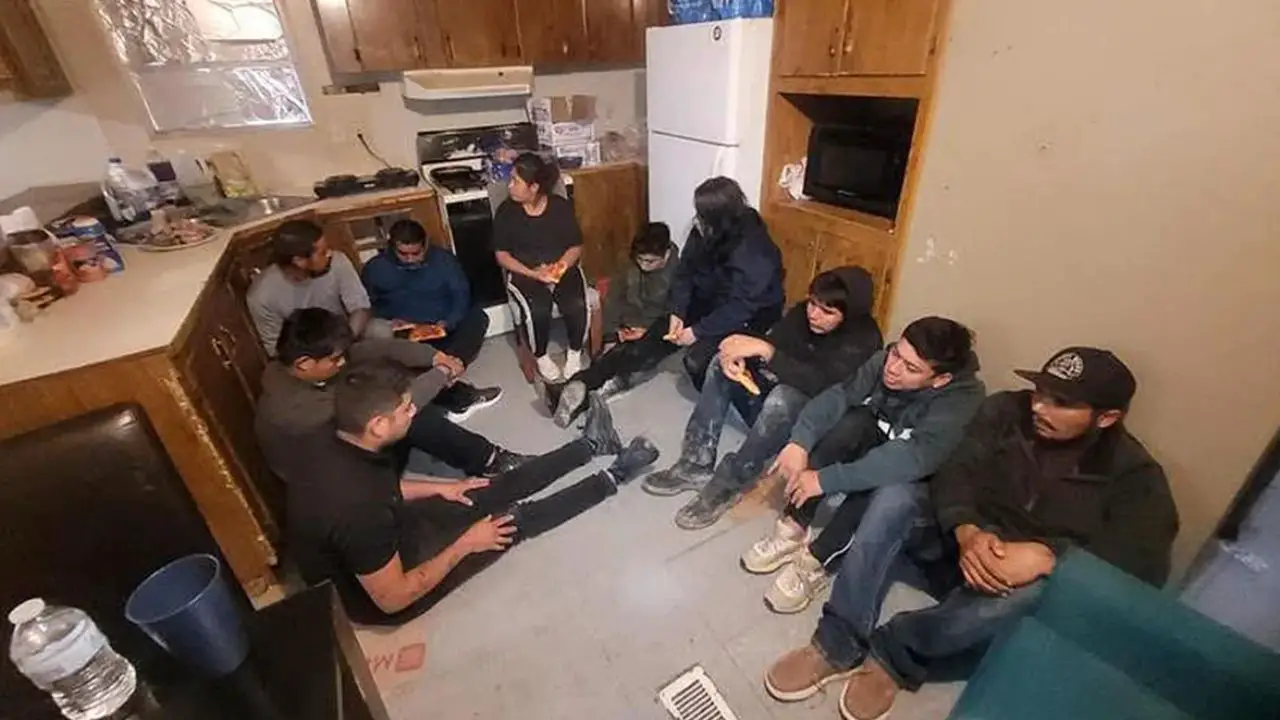 17 Migrants Found Inside Texas Home in Alleged Human Smuggling Operation