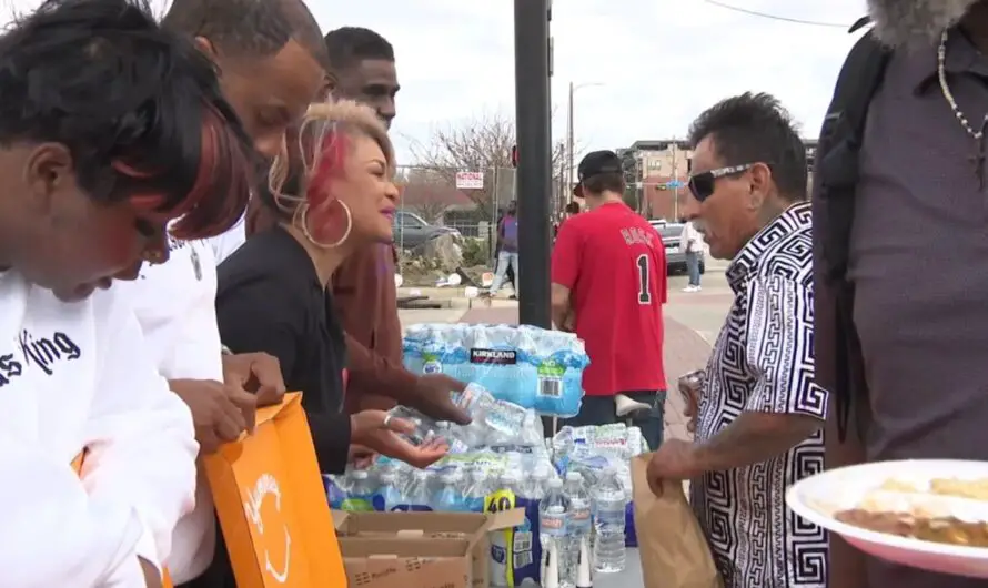North Texans Come Together on Christmas to Support People Experiencing Homelessness in Dallas