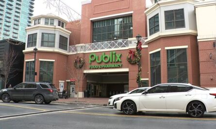 Publix Closing Atlantic Station and Shallowford Road Stores Saturday, Leaving Residents Searching for Grocery Options
