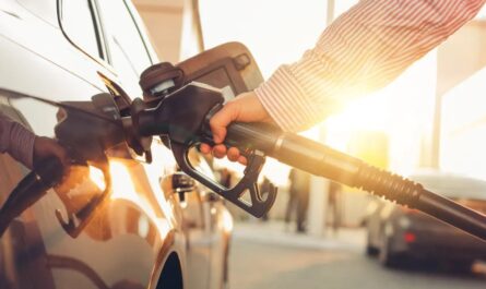 Southern California Drivers See Gas Price Relief Just in Time for Christmas Travel