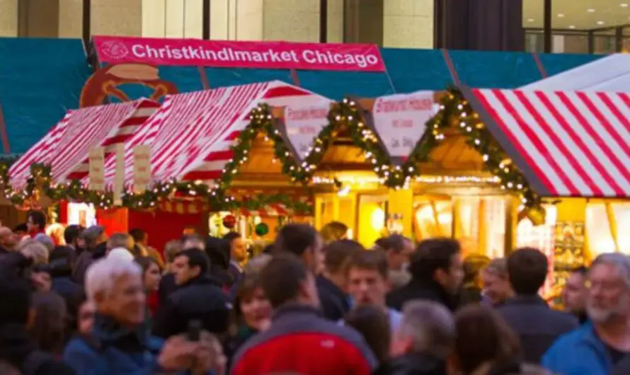 Two Chicago-Area Christkindlmarkets Close for the Season, but One Festive Location is Still Open