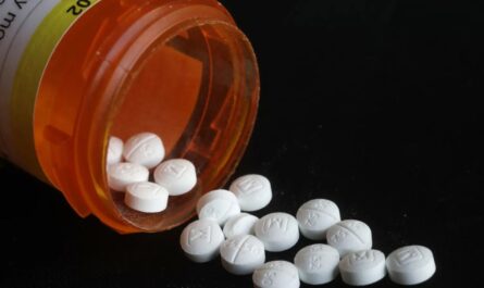 Western Pennsylvania Surgeon Charged After Allegedly Illegally Prescribing Oxycodone